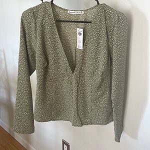 NWT Abercrombie Women’s Long Sleeve Blouse